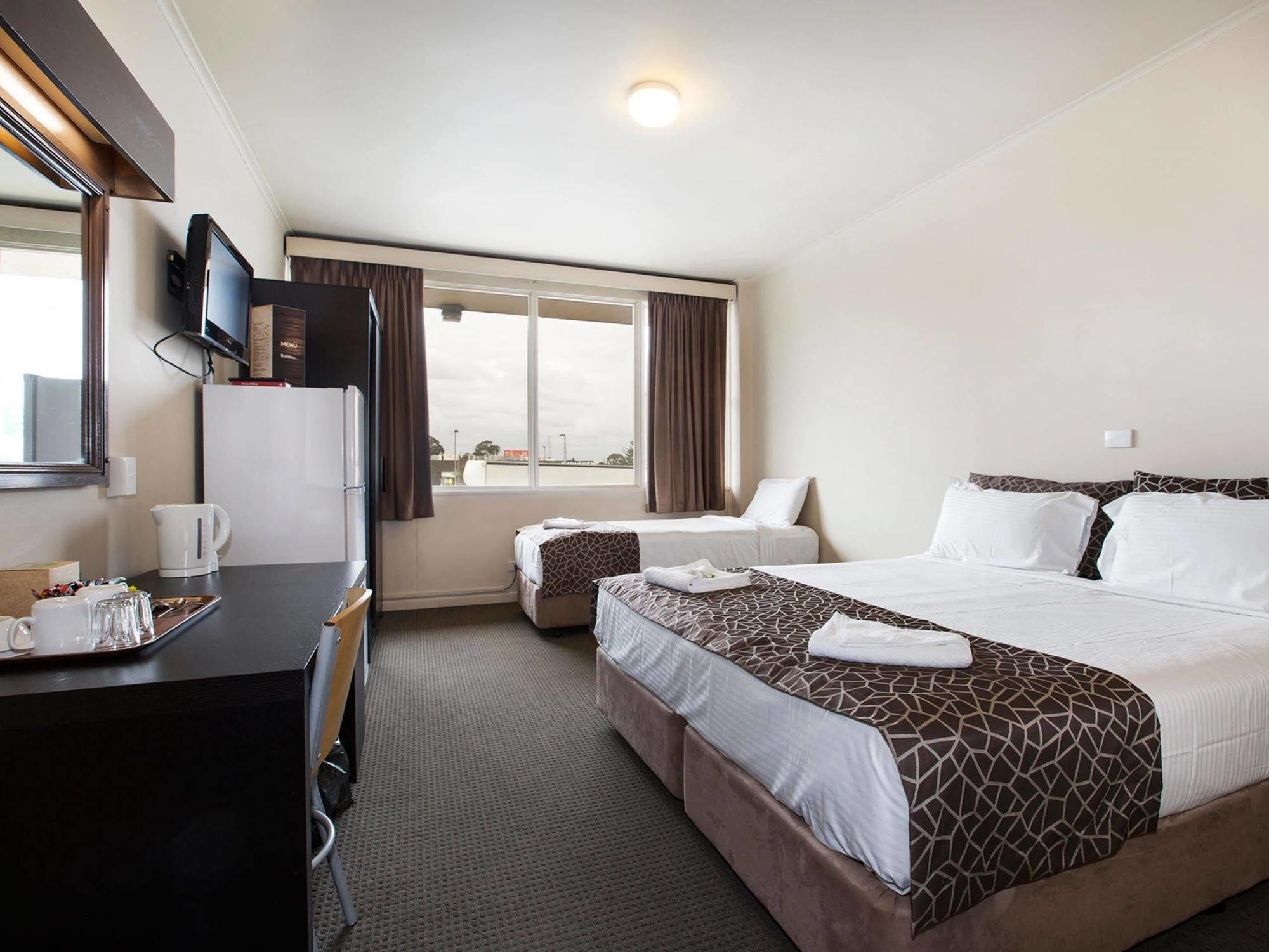 Meadow Inn Hotel-Motel Melbourne Exterior photo